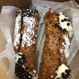 Florentine Cannoli
