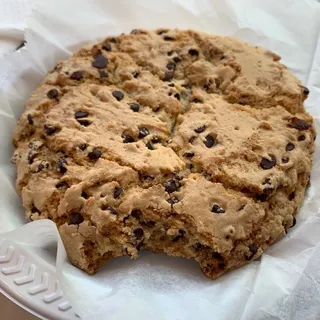 Large Chocolate Chip Cookie