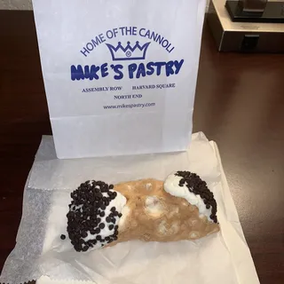 Chocolate Chip Cannoli