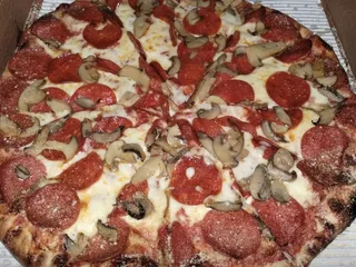 Guy's Pizza