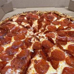 Extra pepperoni Mouth - watering Pizza Crust