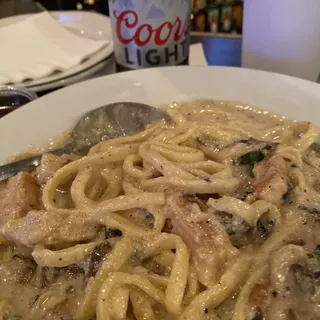 Chicken & Mushroom Ravioli Alfredo