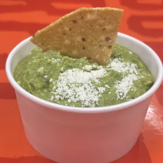 Chips & Guacamole (4oz)