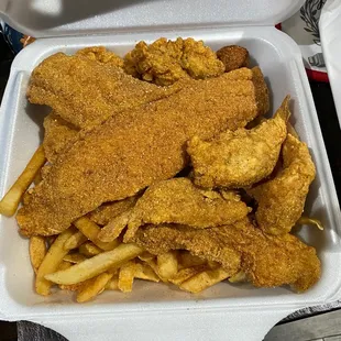 Fried fish  oyster combo