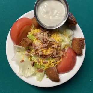 Mike&apos;s House Salad