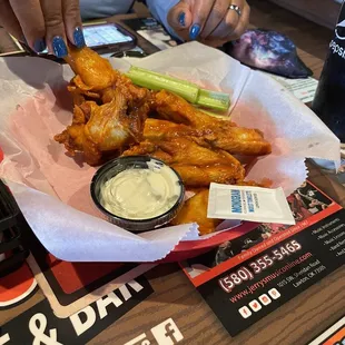 Hot wing appetizer