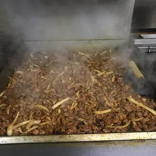 I saw them making fresh carne asada cooking on the grill... no matter what time of the day it is... they have fresh meat!