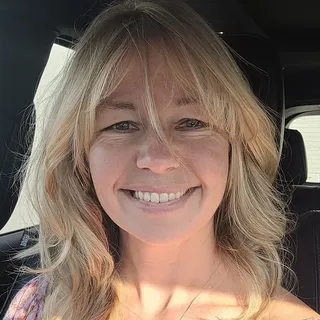 Melissa B.