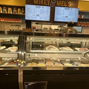 Shouting match between the kitchen and server staff.