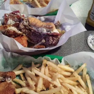 This is as good as it gets for tavern food in our area! You can almost taste the food from the picture- and it was great!