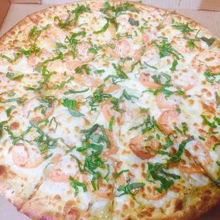 Love margarita pizza wit fresh basil