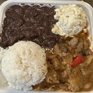 Dinguan and pastele stew