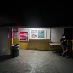 Pick up window only. Get your food and go! I love it...