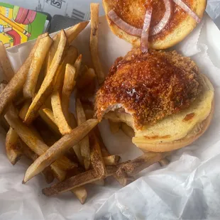 BBQ &quot;sauced&quot; sandwich... with undercooked fries