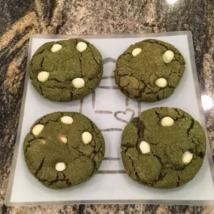 Matcha white chocolate chip cookies