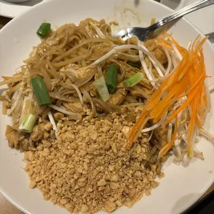 Pad Thai with chicken