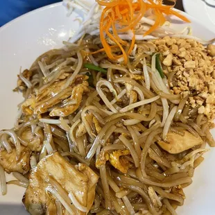Chicken pad Thai