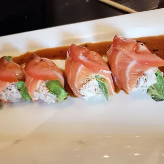 SALMON ROLL