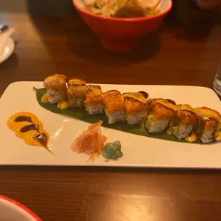 Crazy salmon roll