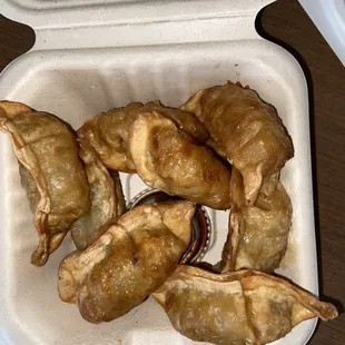 8 pc Gyoza