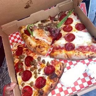 3 slices, 1 Pepperoni &amp; Sausage, 1 Pepperoni, 1 Combo