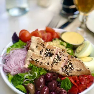 Salmon salad