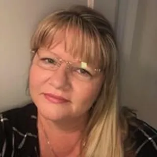 Lori M.