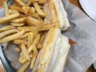 Enzo's Pizzeria