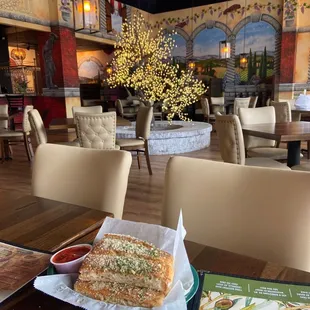 Pretty setting, delicious bread!
