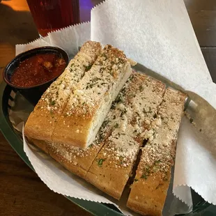 Free bread and marinara sauce