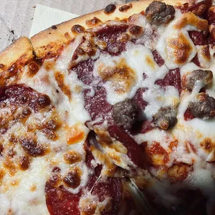 The wrong pizza we got, not the combination we ordered, plus it was cold! Trust me it's Costco for us going forward.