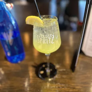 Lemon spritz
