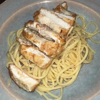 SPAGHETTI AGLIO, OLIO e PEPERONCINO