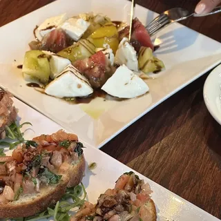 CAPRESE SALAD
