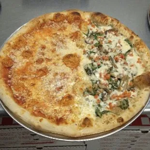 Half red, half white ‍