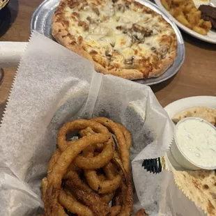 food, pizza
