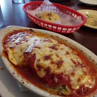 The pasta sampler lunch special