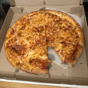 Traditional Plain Pizza ordered well done