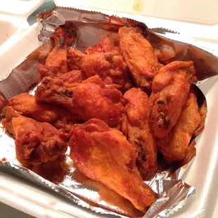 12 hot wings to go