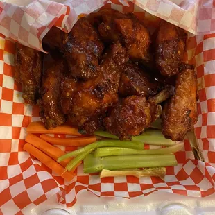 Mango Habanero wings are a must! 20/10