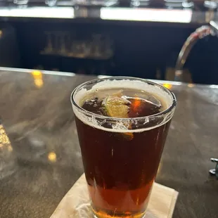 oysters and mussels, drink