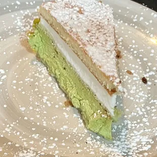 Pistachio cake