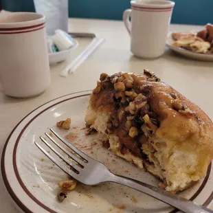 Caramel roll &amp; coffee