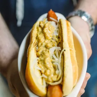 Hoyt Dog with all the fixings, served on a challah roll