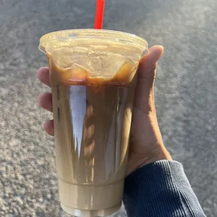 Iced caramel Macchiato 4 shots