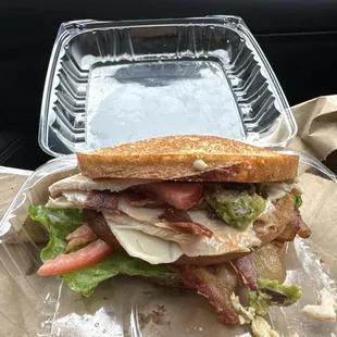 Guacamole Turkey Club