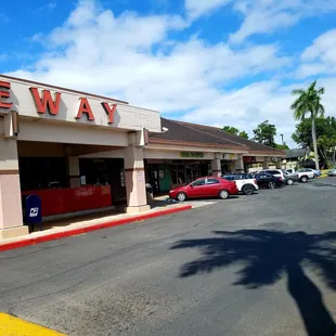 Some of the stores @ Mililani Marketplace - Ohana Tax Service, Subway, SuperCuts, Freestyle Cafe