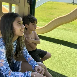 Shade of the jungle gym