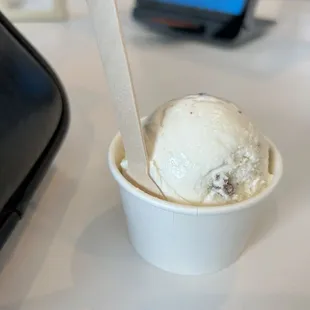 Butter pecan and they offer scoops in a cup if you don't want the donut.