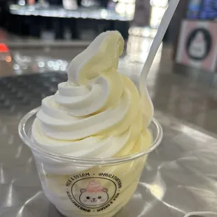 Pineapple &amp; Vanilla swirl